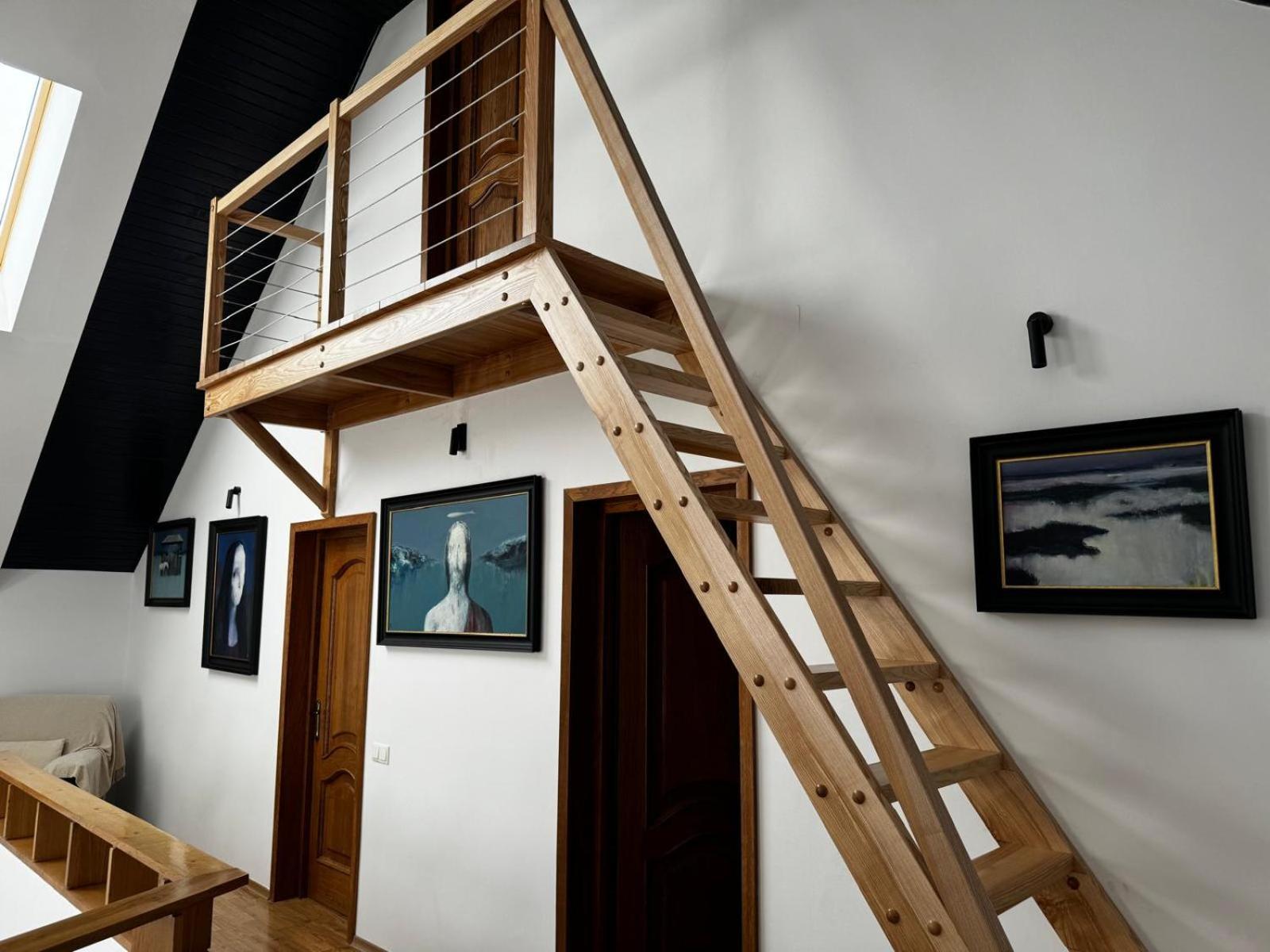 Evie'S Tree House Villa Dragomirna Екстериор снимка